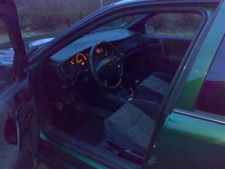 Opel Vectra B *SOLGT* billede 8