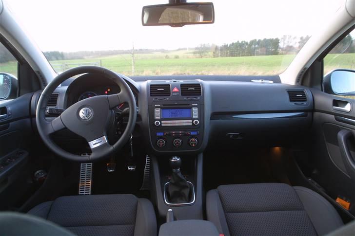 VW Golf GT Sport TDI  - GT Læderrat, Sportssæder, org. VW Alupedaler billede 9