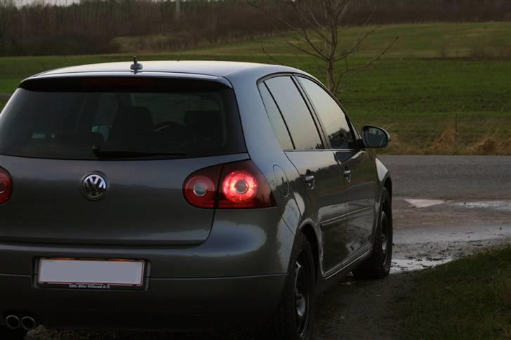 VW Golf GT Sport TDI  - Stilet bagende, emblemer fjernet billede 10