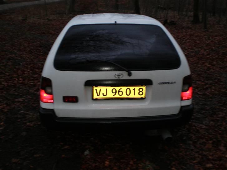 Toyota Corolla Van E101 Solgt billede 5