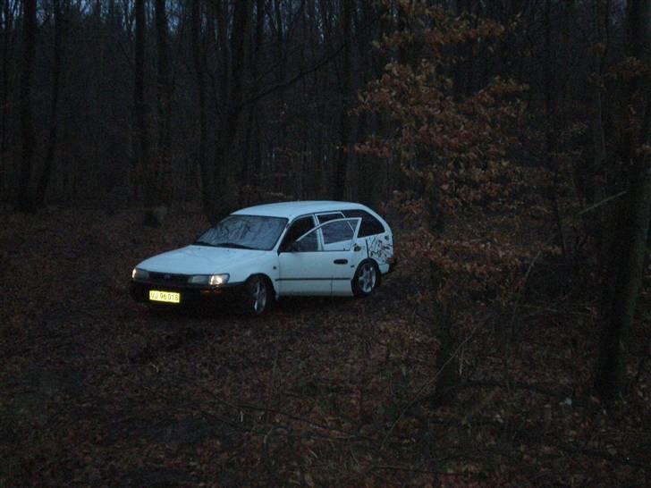 Toyota Corolla Van E101 Solgt billede 8