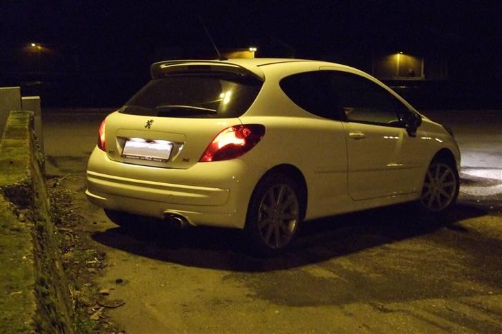 Peugeot 207 RC billede 5