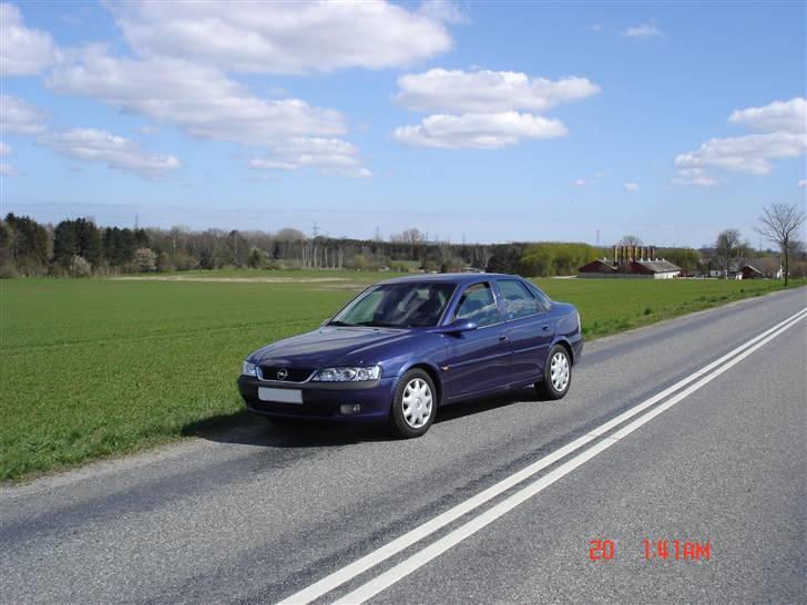 Opel Vectra B - Taget: 20/04-08 billede 1