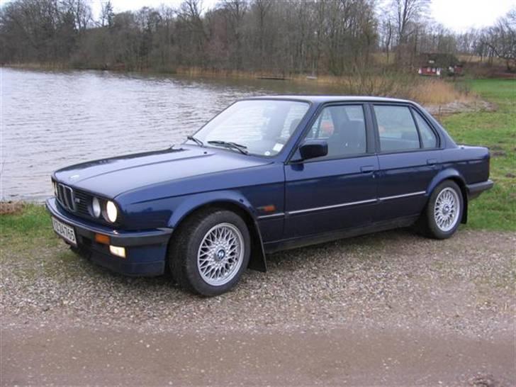 BMW 324TD - Solgt billede 1