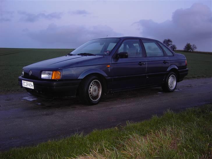 VW passat (SOLGT) billede 1