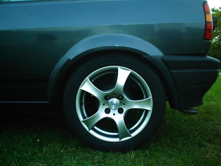 VW polo coupe 1.3 $$solgt$$ billede 2