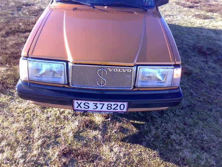 Volvo 240 (solgt) billede 6