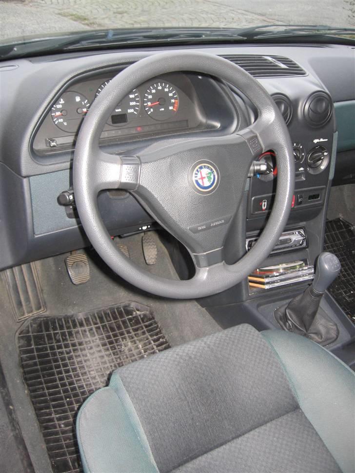 Alfa Romeo 146 1,6 T.S 16V billede 15