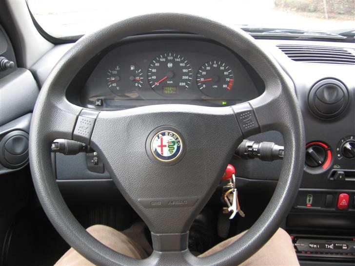 Alfa Romeo 146 1,6 T.S 16V billede 17