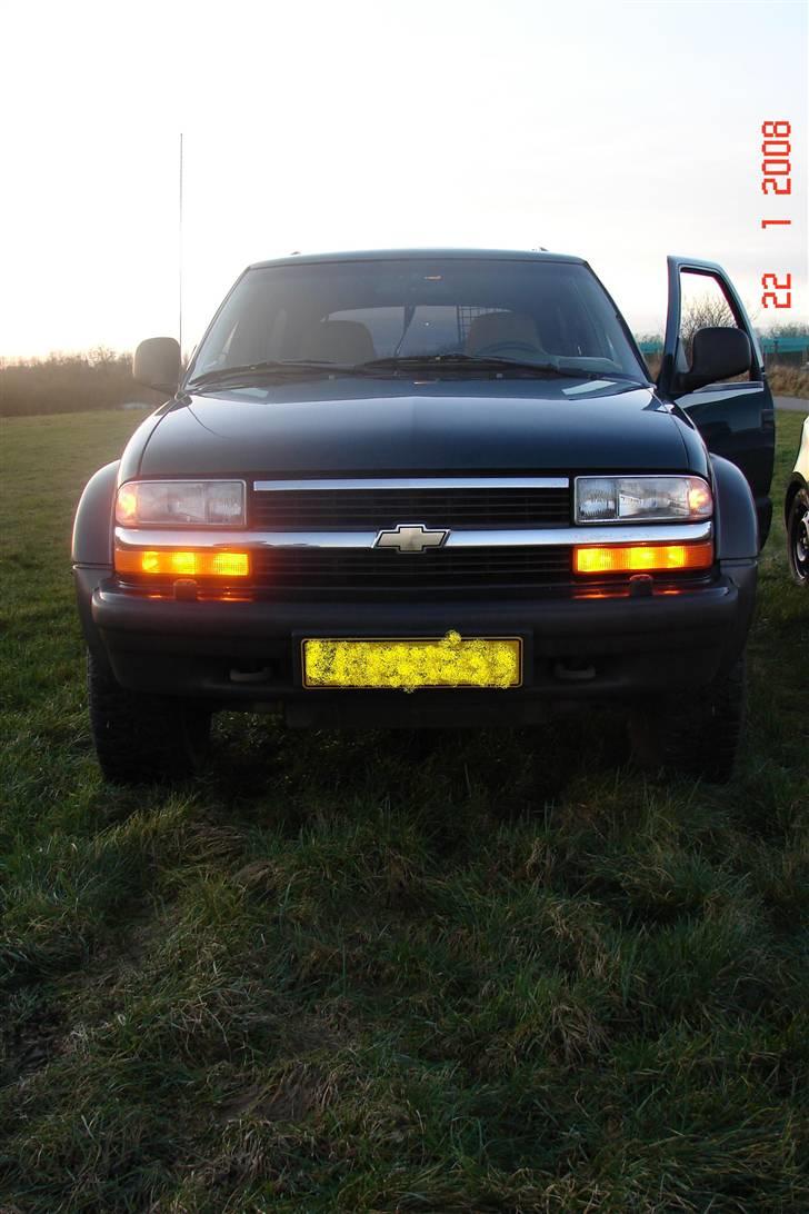 Chevrolet Blazer 4.3 V6 SOLGT); - gult lys skal der til billede 4