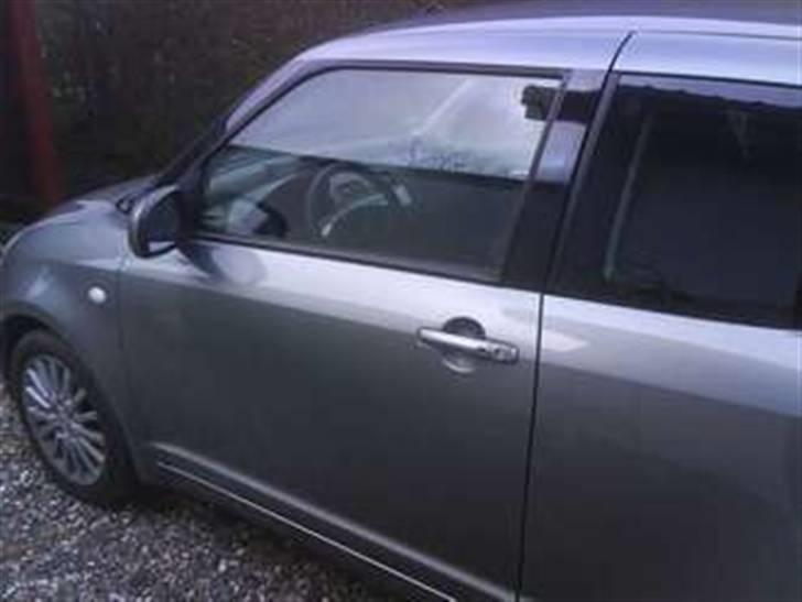 Suzuki swift billede 4