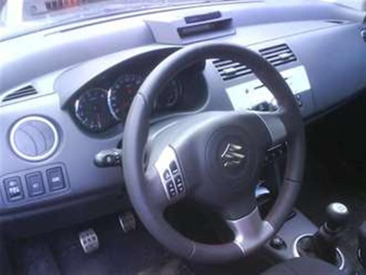 Suzuki swift billede 11