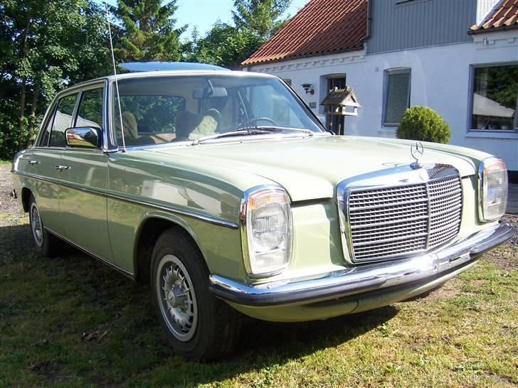 Mercedes Benz /8  200  billede 2