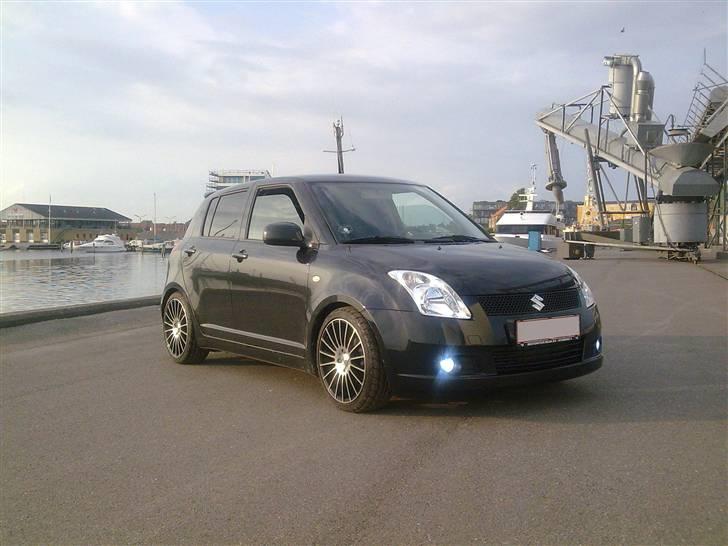 Suzuki Swift  billede 1