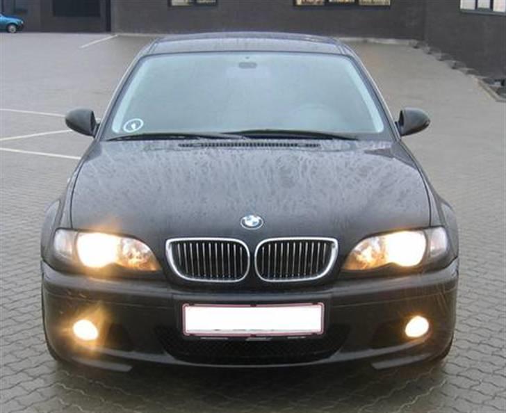 BMW 320i E46 billede 1