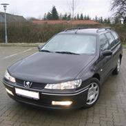 Peugeot 406 st.car Sortmetal