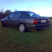 Opel • Vectra A 2.0i