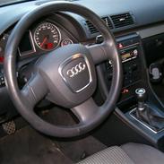 Audi a4 (SOLGT)