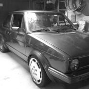 VW Golf 1 GTI Pirelli W65