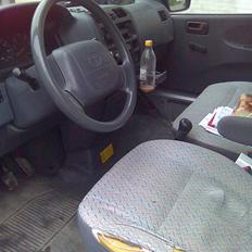 Toyota Hiace *SOLGT*