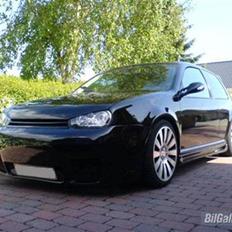 VW golf 4 SOLGT*
