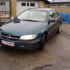 Opel Omega B