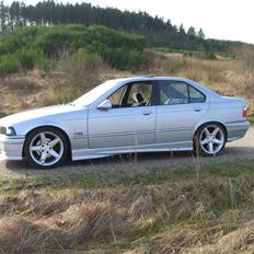 BMW 325 TDS aut