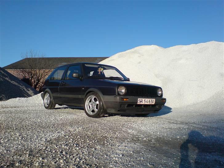 VW Golf 2 GTD ic. skrottet - vejle havn billede 4
