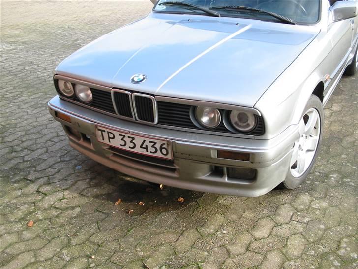 BMW 318 i m-tech Solgt billede 2