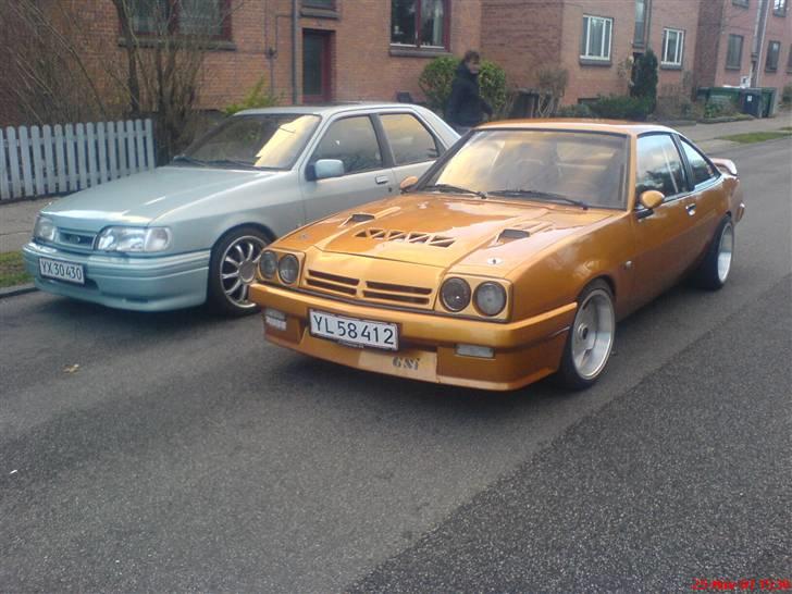 Opel Manta b (Solgt) billede 1