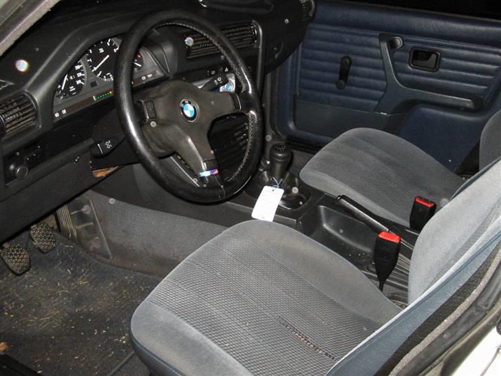 BMW 318 i m-tech Solgt billede 9
