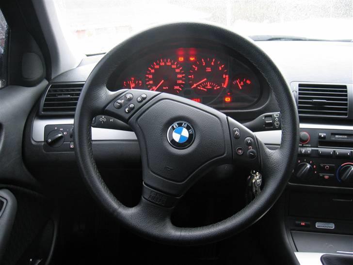 BMW 320i E46 billede 13