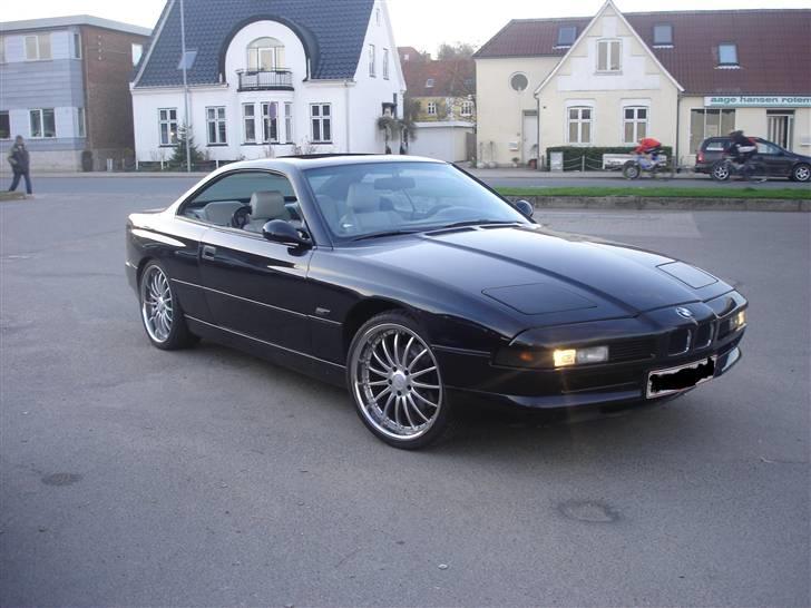 BMW 850i solgt - en dag på tanken billede 1