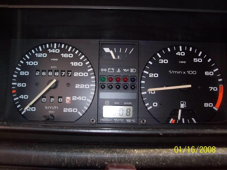 VW Golf 2 GTI 1,8 16v Solgt billede 9