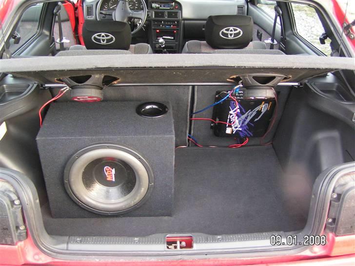 Toyota corolla 1,3 Xli Død billede 6