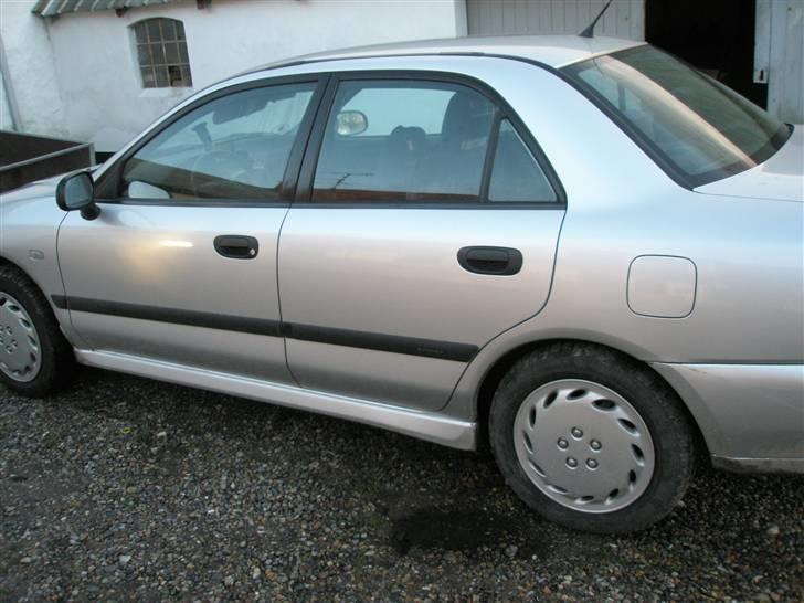 Mitsubishi carisma..solgt billede 3