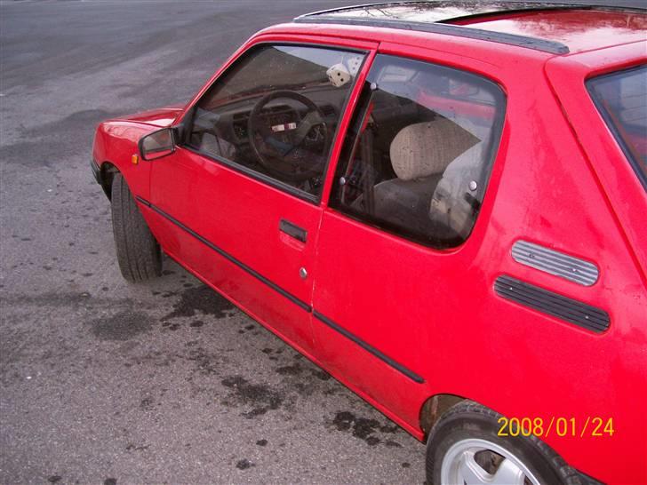 Peugeot 205 XlI 1,4 #Solgt# billede 7