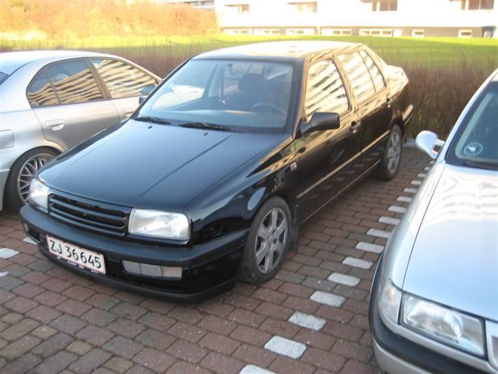 VW Vento *SOLGT* billede 3