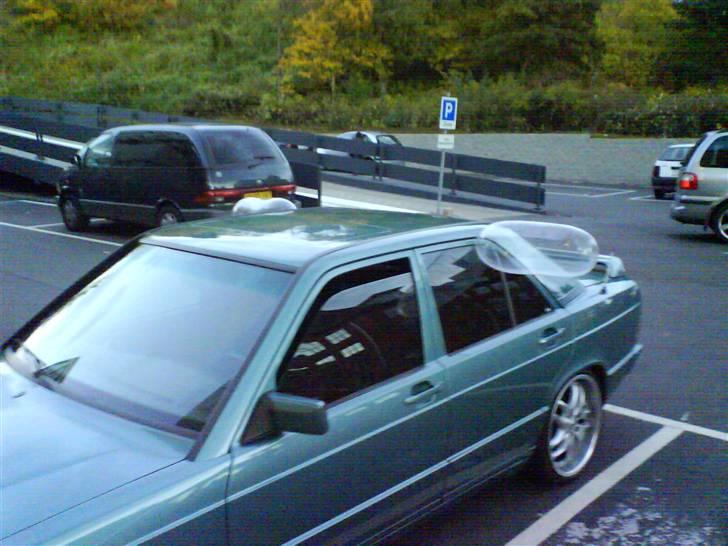 Mercedes Benz 190 E ##SOLGT## billede 2