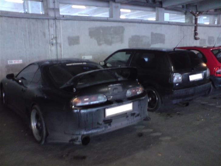 VW Golf 3 SOLGT! - Holder ved siden af en Supra :P billede 19