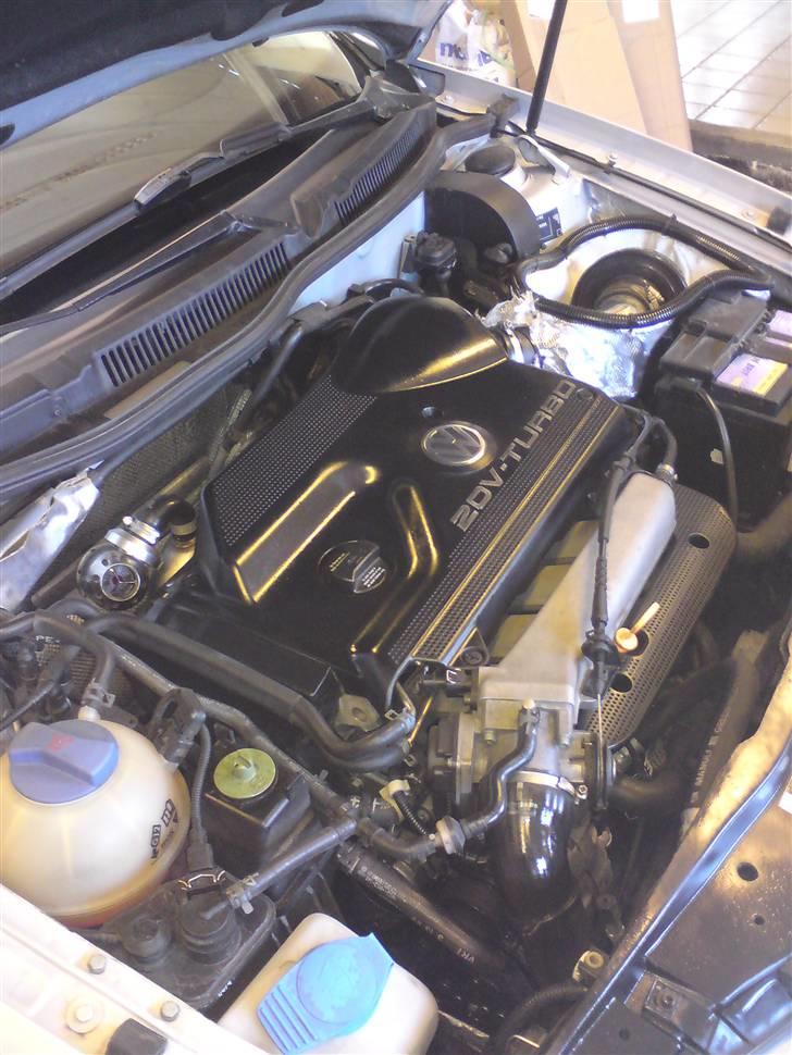 VW Golf 1,8 GTI turbo Solgt billede 9