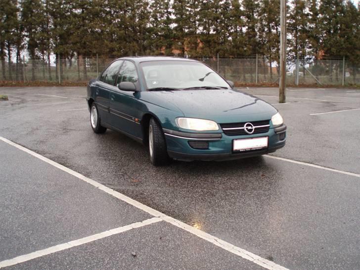 Opel Omega B billede 10