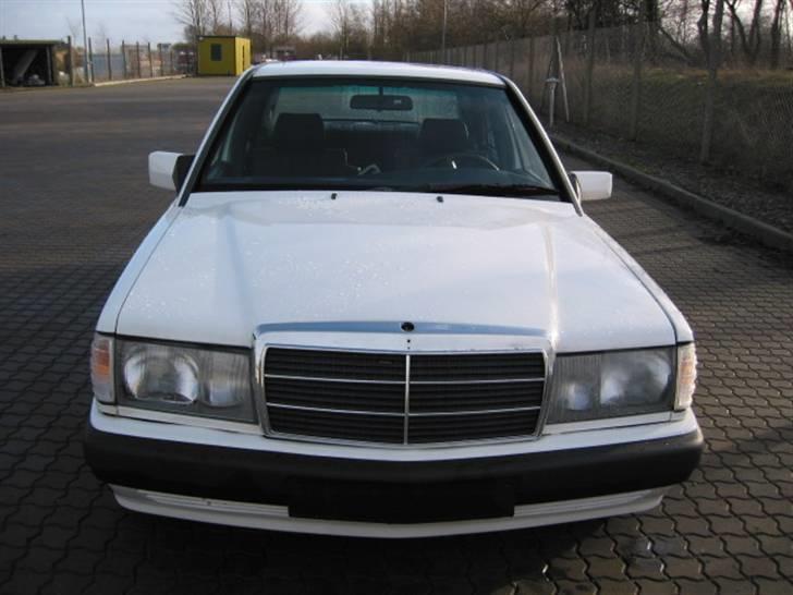 Mercedes Benz 190 D 2.5 billede 4
