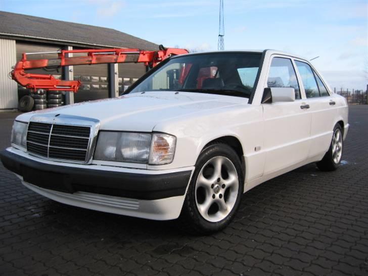 Mercedes Benz 190 D 2.5 billede 5