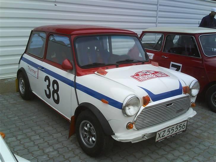 Austin-Morris mascot billede 1