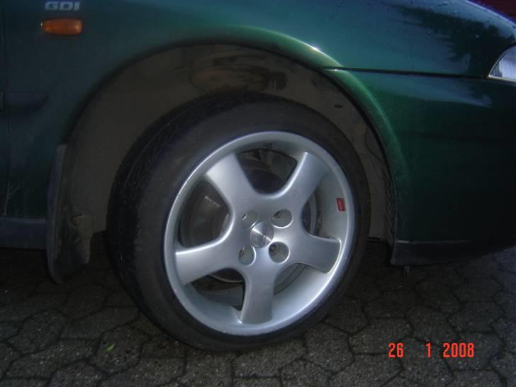 Mitsubishi Carisma 1,8 GDI LS (DØD) - Sommer sutter billede 10