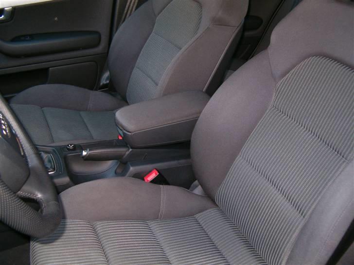 Audi a4 (SOLGT) billede 3