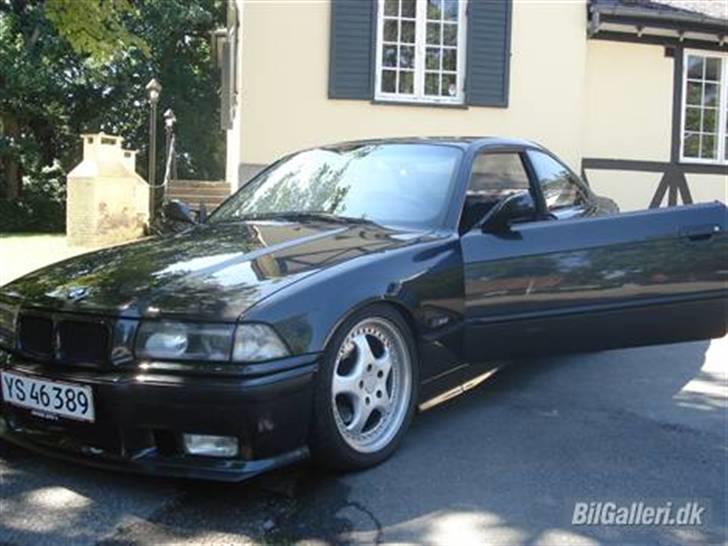 BMW  325i e36 Coupe (Solgt)-. billede 1