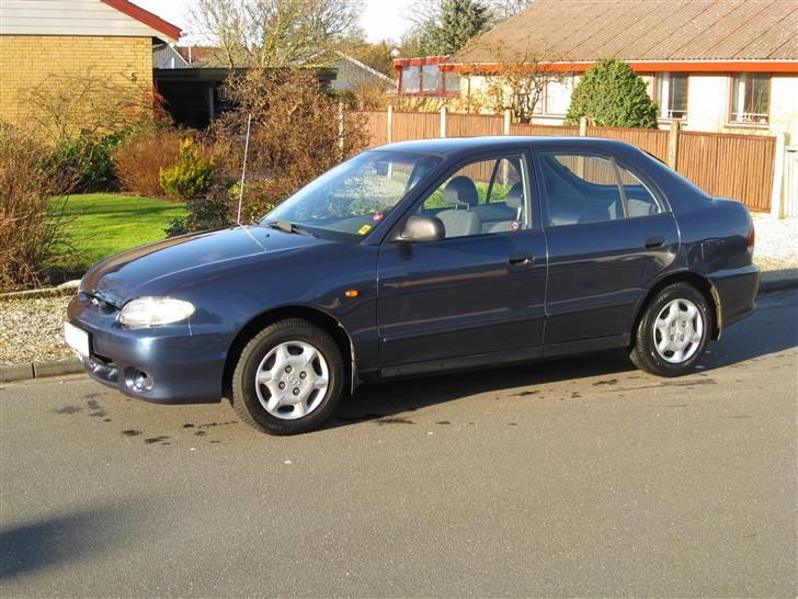 Hyundai Accent 1,5 GLS *Skrottet* billede 9