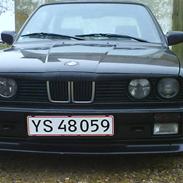 BMW 320i E30 (Solgt)